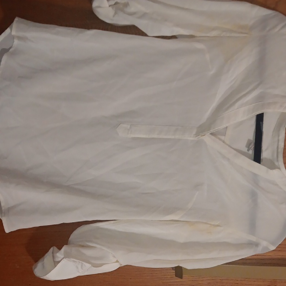 Banana Republic Cream Casual Button Down Shirt